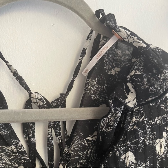 {Free People} 🔷 sheer floral pattern dress - Picture 4 of 5